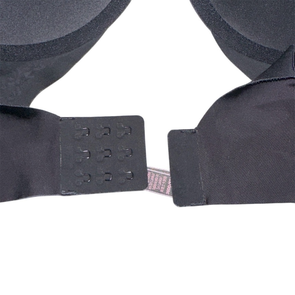 Victoria’s Secret Black Plunge Push-Up Bra - Picture 5 of 8